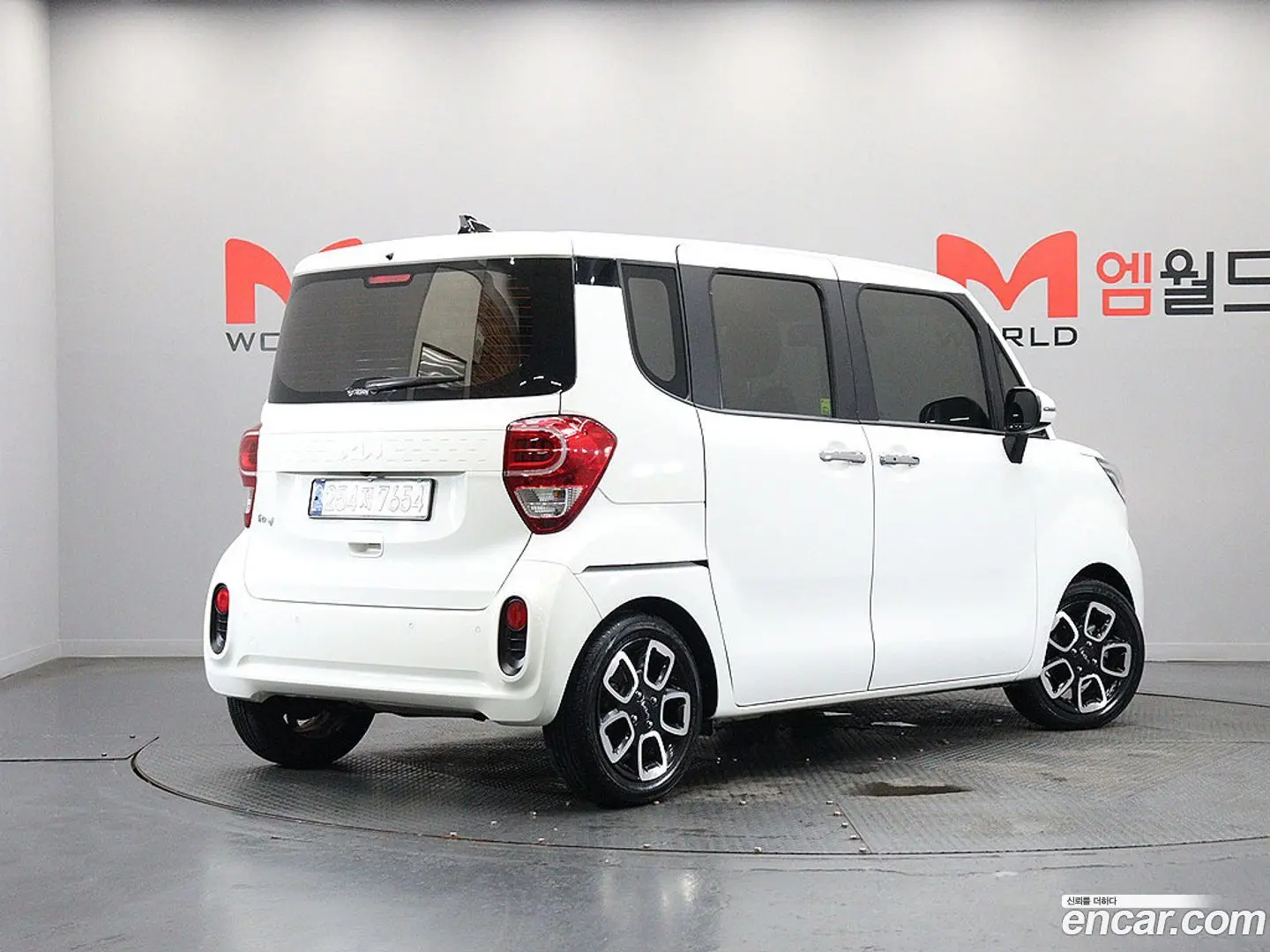 Main__Slider__Photo:RAY Kia 2021.8-1