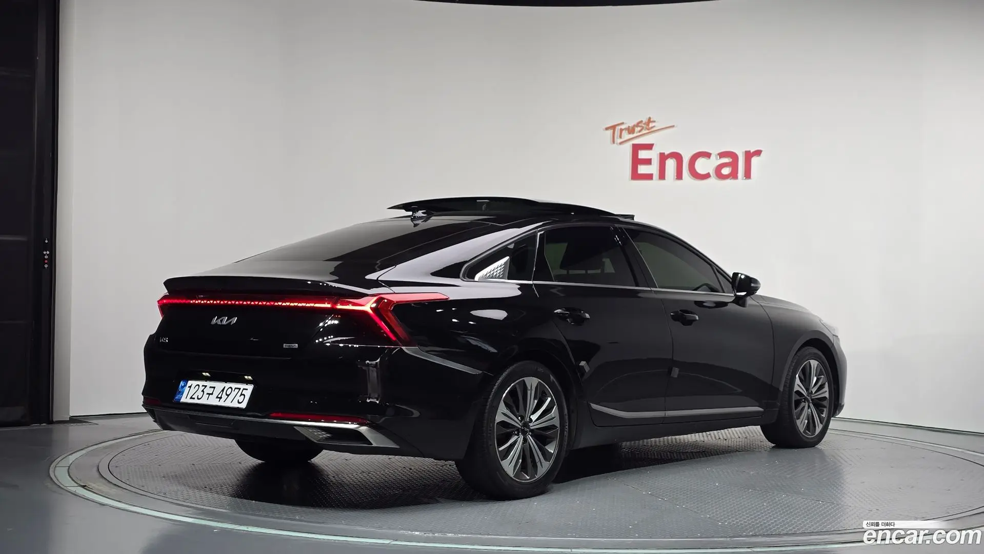 Main__Slider__Photo:K8 Kia 2022.6-1
