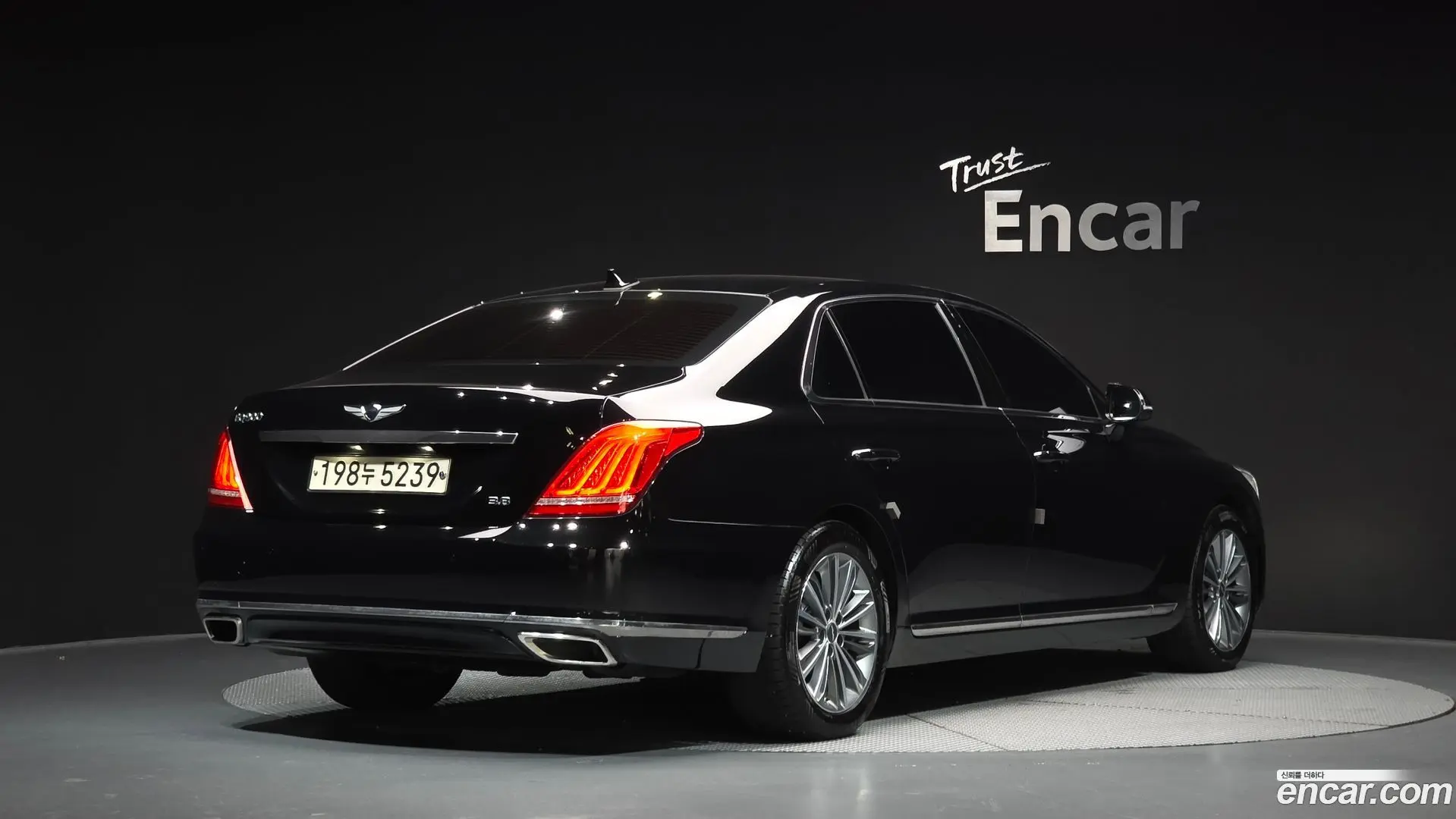 Main__Slider__Photo:EQ900 Genesis 2016.4-1