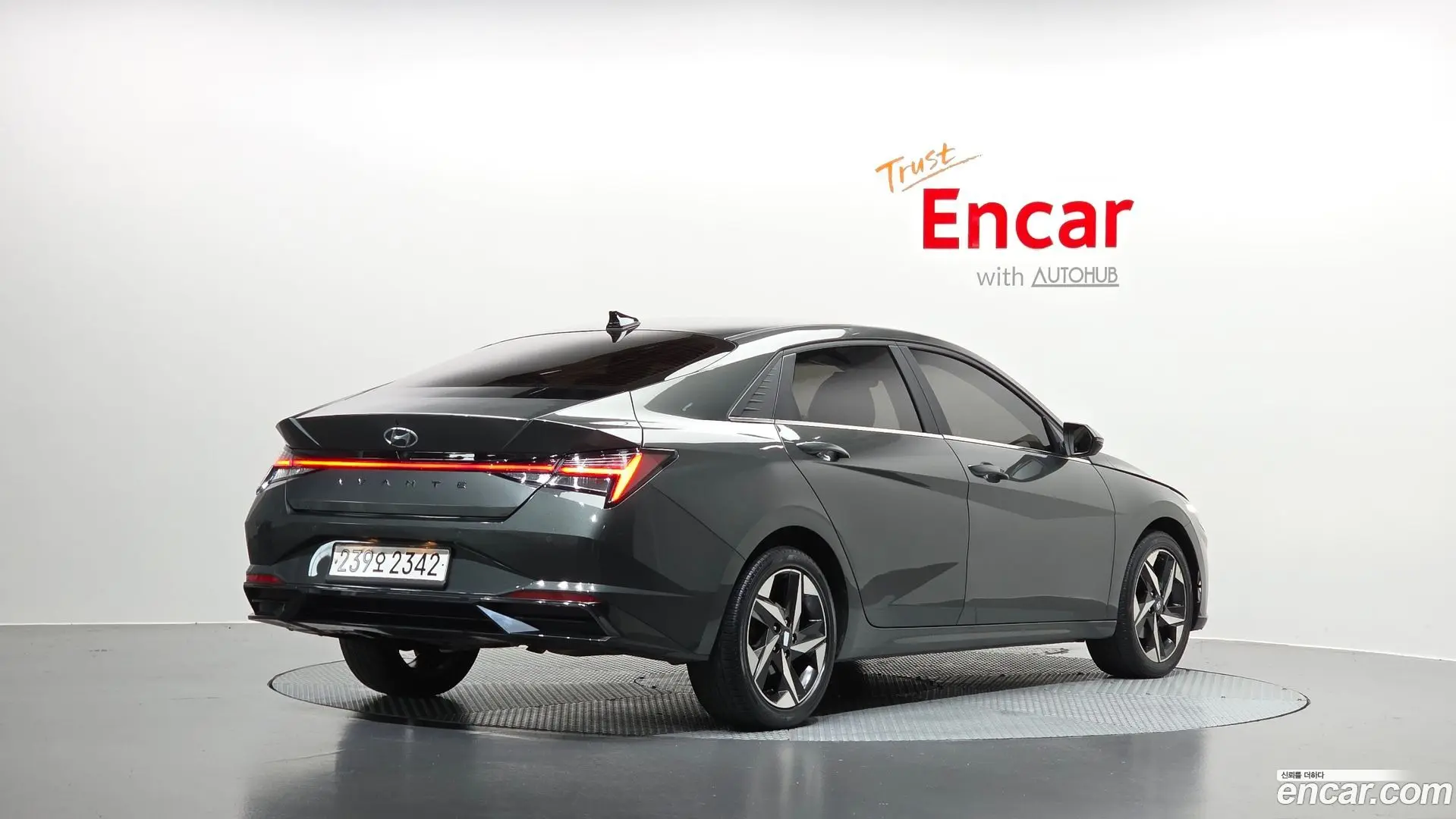 Main__Slider__Photo:AVANTE Hyundai 2022.11-1