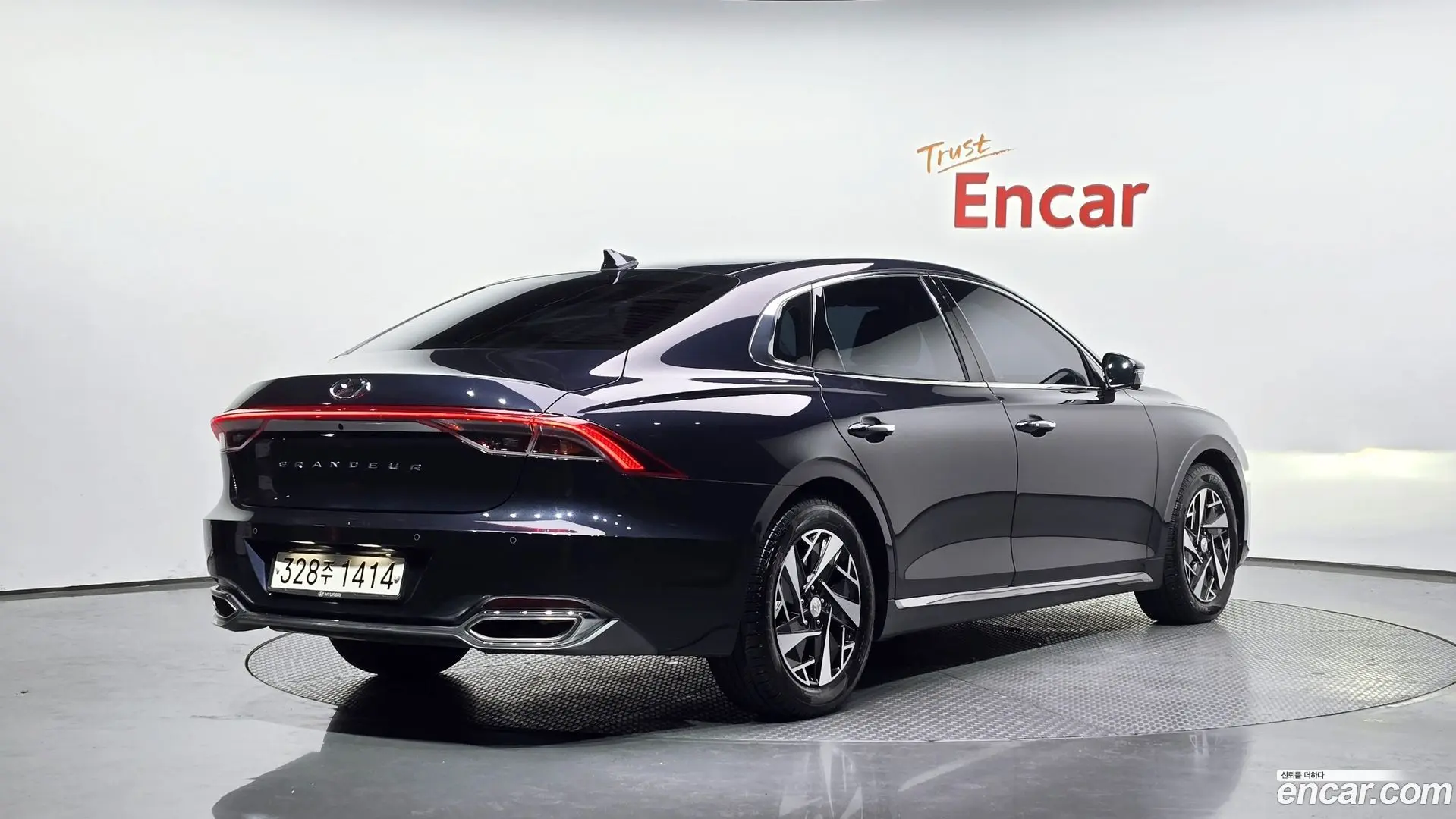 Main__Slider__Photo:Grandeur Hyundai 2021.8-1