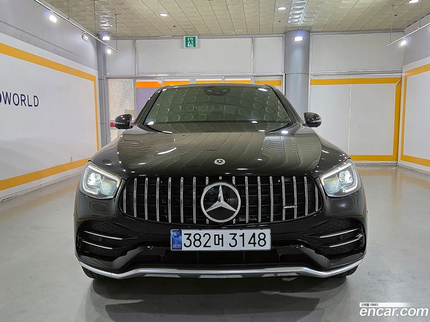 Main__Slider__Photo:GLC-Class Mercedes-Benz 2021.5-1