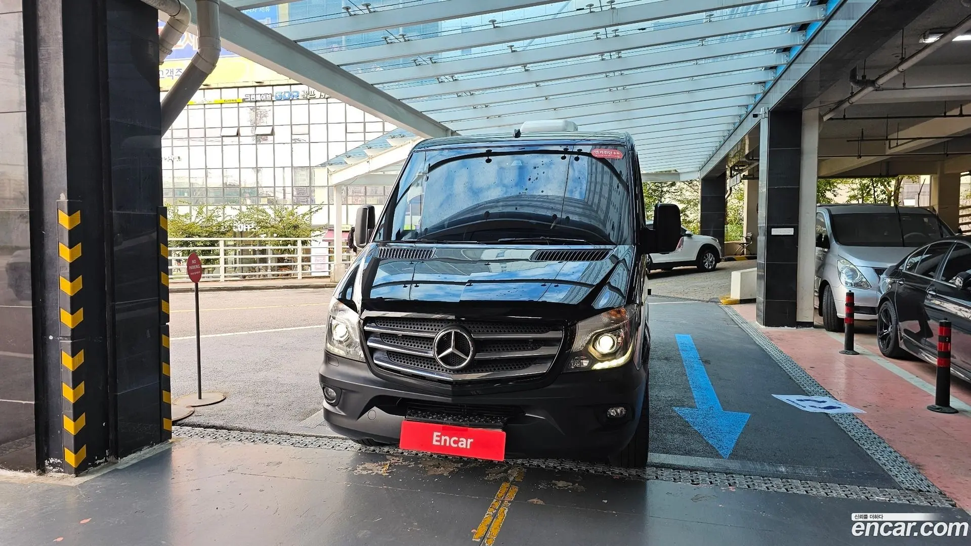 Main__Slider__Photo:Sprinter Mercedes-Benz 2017.11-1