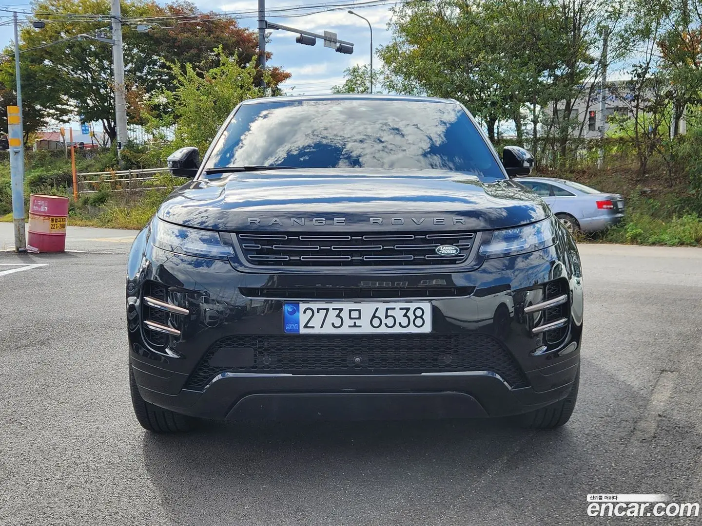 Main__Slider__Photo:Range Rover Evoque Land Rover 2025.2-1