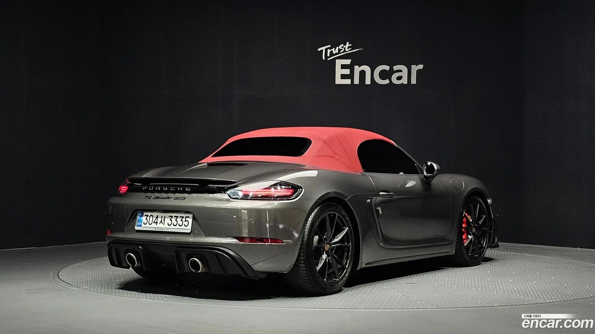 Main__Slider__Photo:718 Porsche 2017.4-1