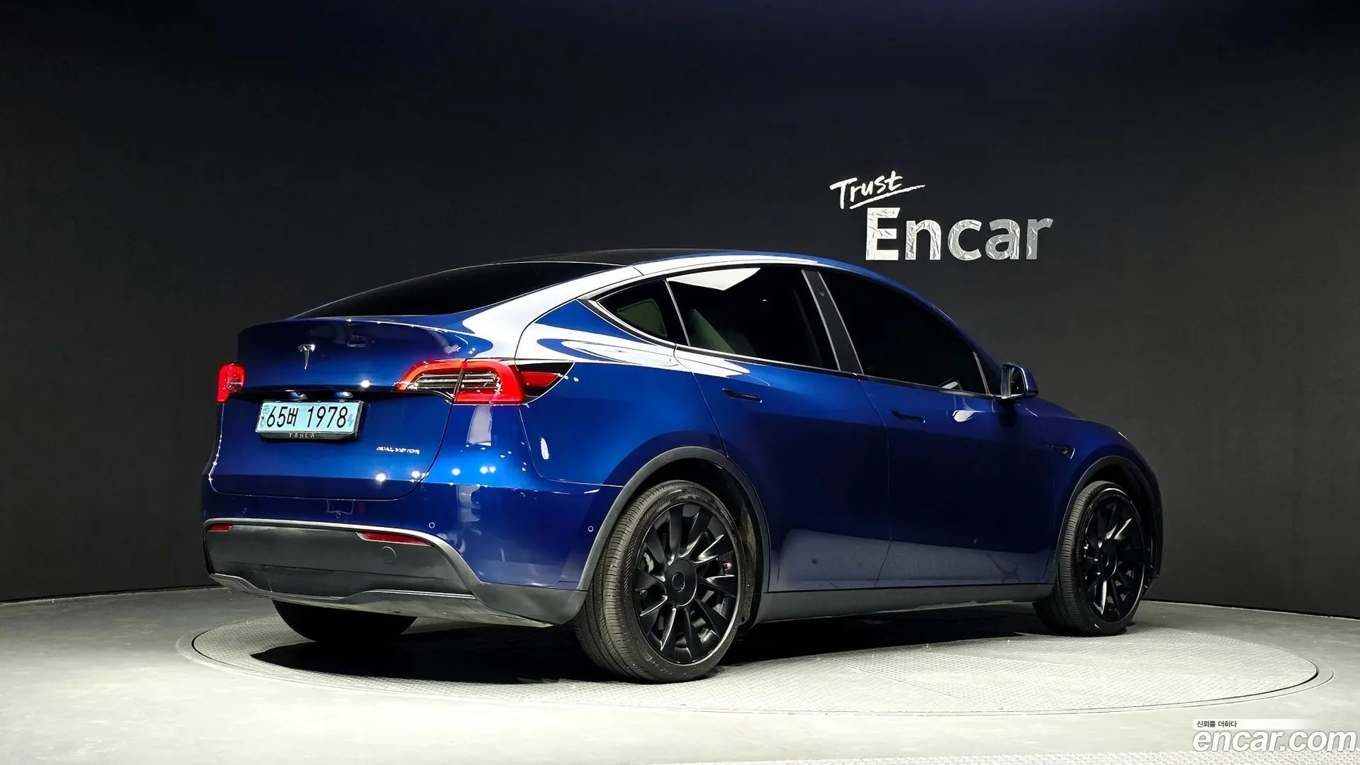 Main__Slider__Photo:Model Y Tesla 2021.4-1