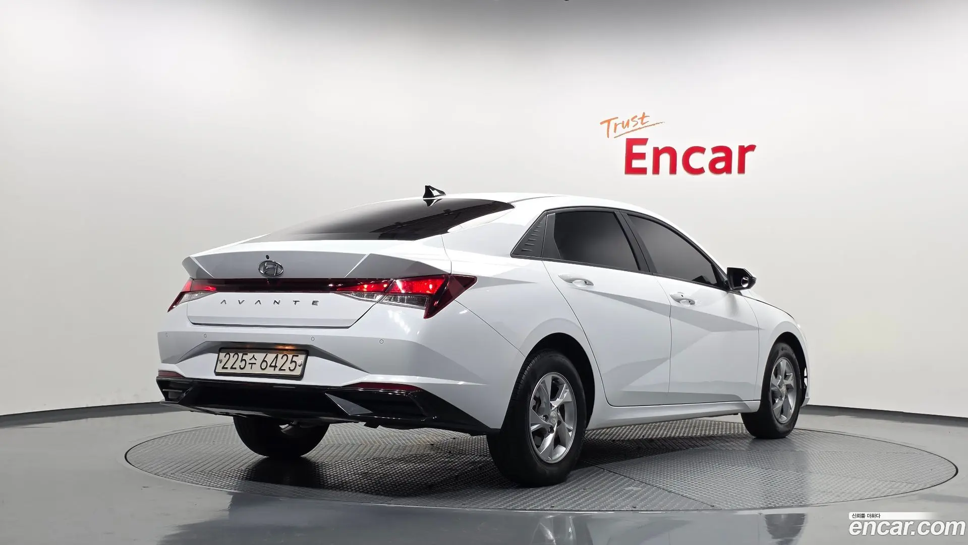Main__Slider__Photo:AVANTE Hyundai 2020.6-1