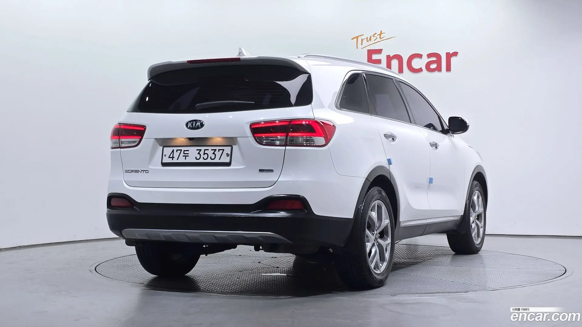 Main__Slider__Photo:Sorento Kia 2017.5-1