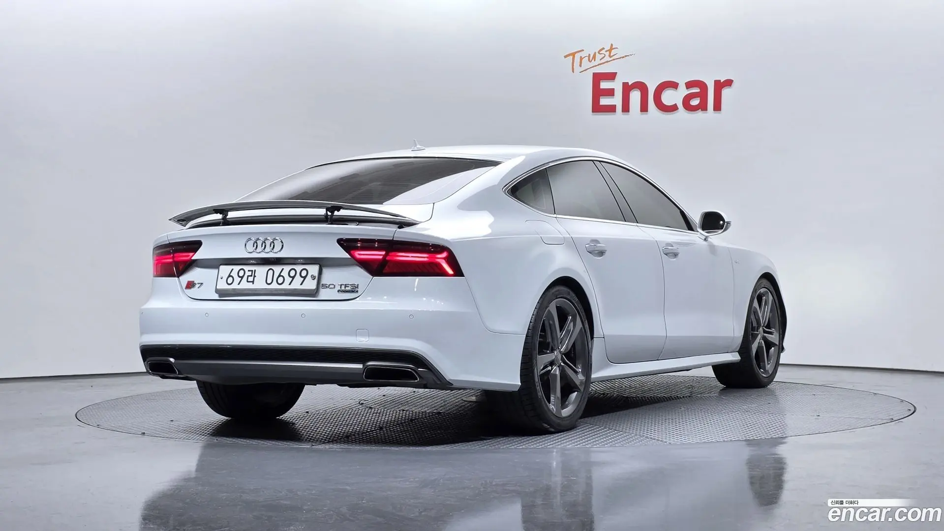 Main__Slider__Photo:A7 Audi 2015.9-1