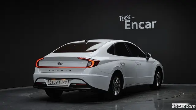 Main__Slider__Photo:Sonata Hyundai 2019.6-1