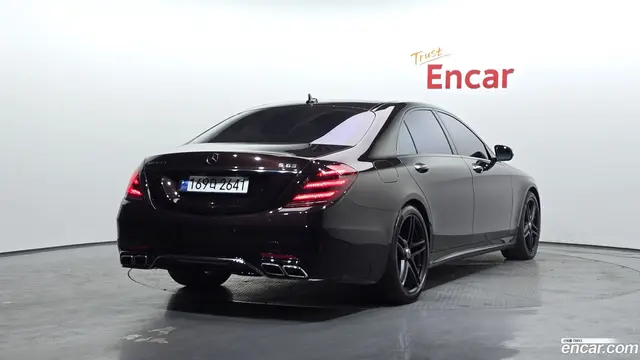 Main__Slider__Photo:S-Class Mercedes-Benz 2018.0-1