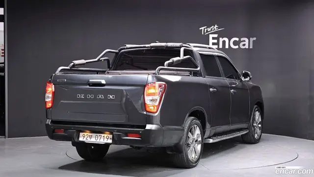 Main__Slider__Photo:Rexton KG Mobility 2019.2-1