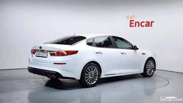 Main__Slider__Photo:K5 Kia 2018.11-1