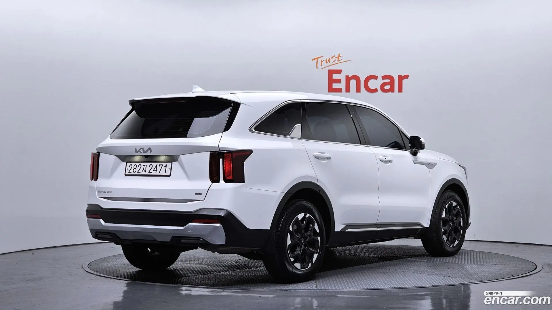 Main__Slider__Photo:Sorento Kia 2023.10-1
