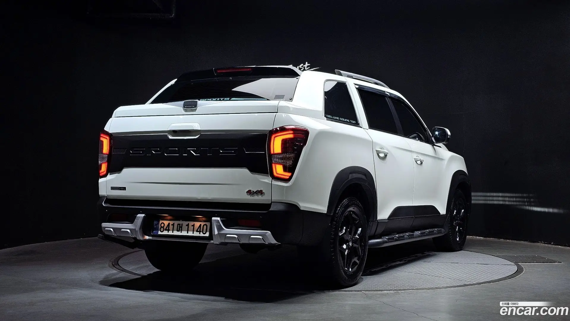 Main__Slider__Photo:Rexton KG Mobility 2022.1-1