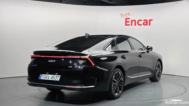 Main__Slider__Photo:K8 Kia 2025.1-1