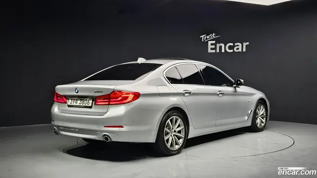 Main__Slider__Photo:5-Series BMW 2018.11-1