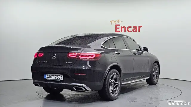 Main__Slider__Photo:GLC-Class Mercedes-Benz 2021.2-1