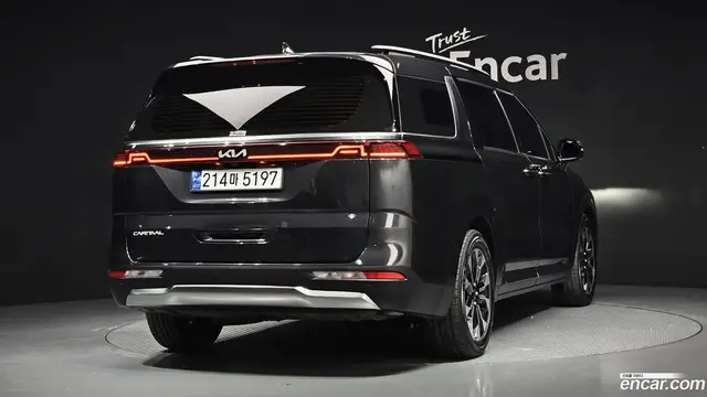Main__Slider__Photo:Canival Kia 2023.4-1