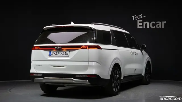 Main__Slider__Photo:Canival Kia 2023.1-1