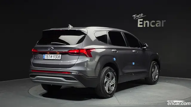 Main__Slider__Photo:Santafe Hyundai 2021.10-1