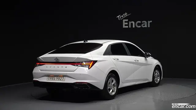 Main__Slider__Photo:AVANTE Hyundai 2022.2-1