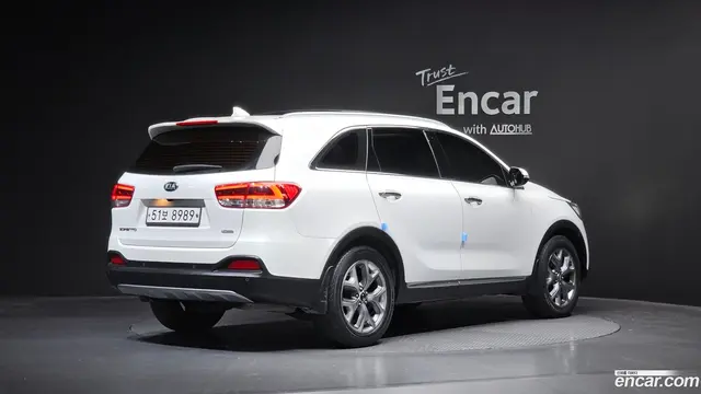 Main__Slider__Photo:Sorento Kia 2015.4-1