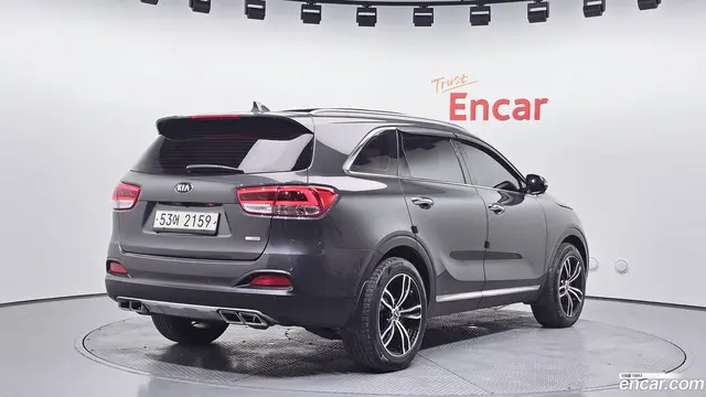 Main__Slider__Photo:Sorento Kia 2015.1-1