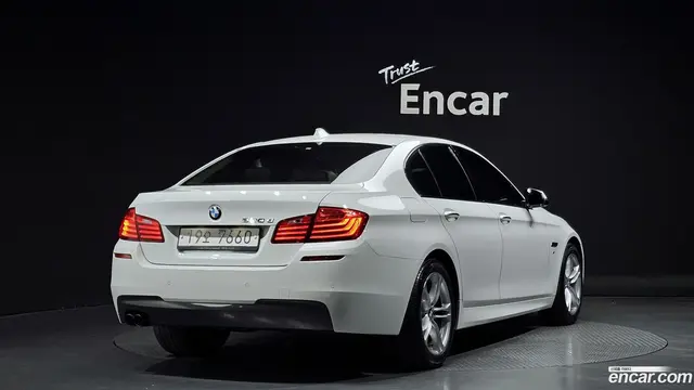 Main__Slider__Photo:5-Series BMW 2016.3-1