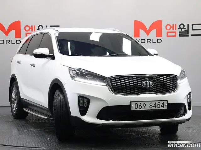 Main__Slider__Photo:Sorento Kia 2018.2-1