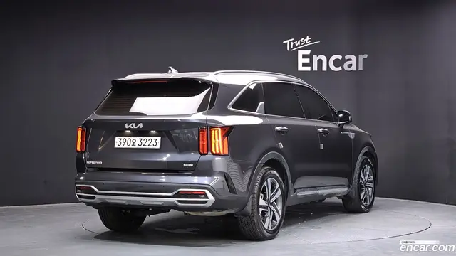 Main__Slider__Photo:Sorento Kia 2023.5-1
