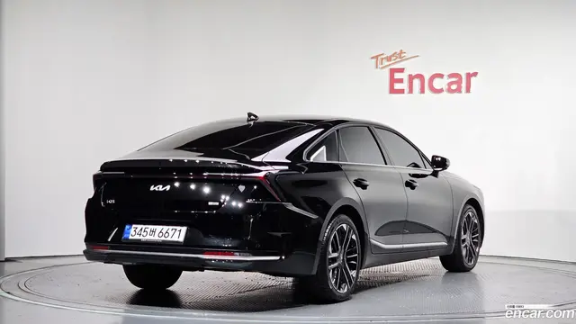 Main__Slider__Photo:K8 Kia 2026.2-1