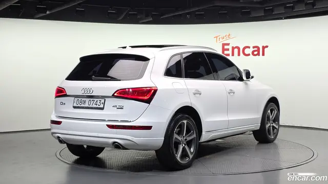Main__Slider__Photo:Q5 Audi 2016.5-1