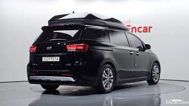 Main__Slider__Photo:Canival Kia 2017.1-1