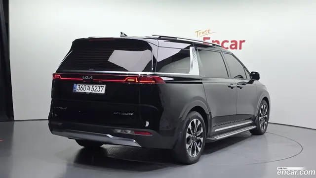 Main__Slider__Photo:Canival Kia 2021.3-1