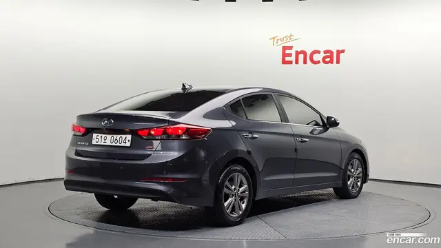 Main__Slider__Photo:AVANTE Hyundai 2016.2-1
