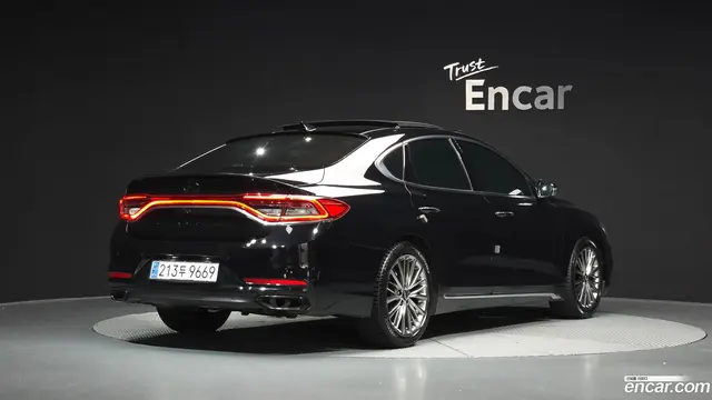 Main__Slider__Photo:Grandeur Hyundai 2017.0-1