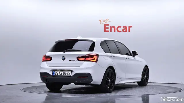 Main__Slider__Photo:1-Series BMW 2018.2-1