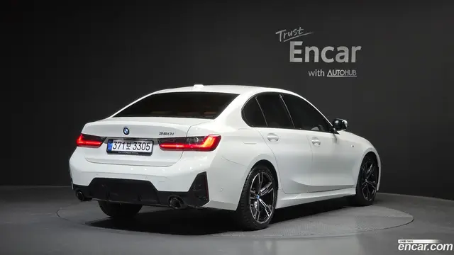 Main__Slider__Photo:3-Series BMW 2026.1-1