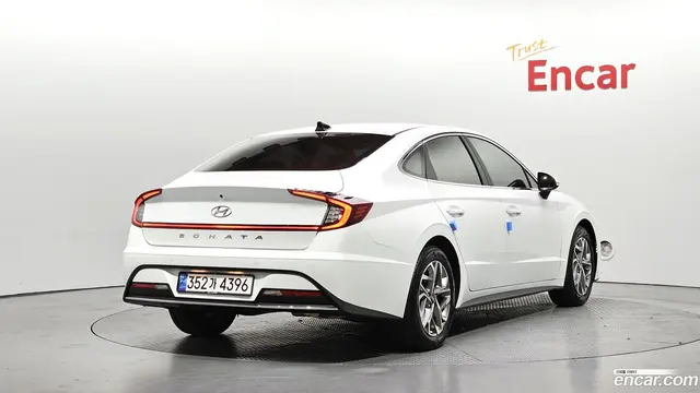 Main__Slider__Photo:Sonata Hyundai 2022.4-1