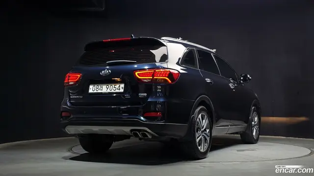 Main__Slider__Photo:Sorento Kia 2017.7-1