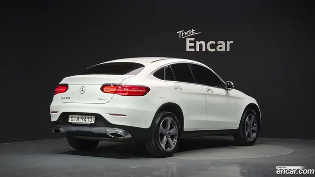 Main__Slider__Photo:GLC-Class Mercedes-Benz 2019.4-1