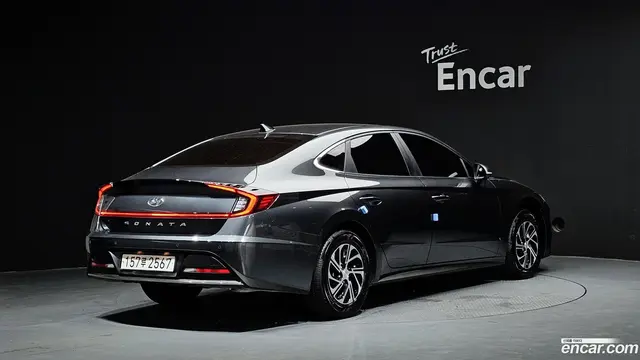 Main__Slider__Photo:Sonata Hyundai 2022.4-1