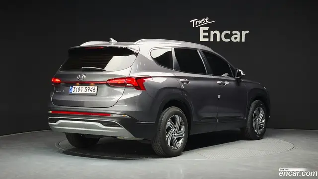 Main__Slider__Photo:Santafe Hyundai 2022.8-1