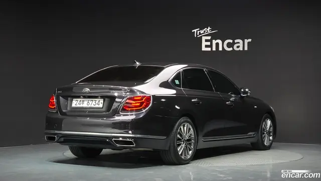 Main__Slider__Photo:K9 Kia 2019.7-1