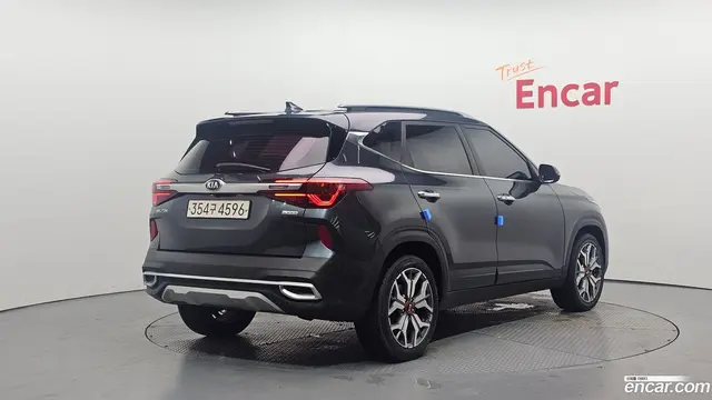 Main__Slider__Photo:Seltos Kia 2020.3-1