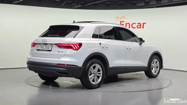 Main__Slider__Photo:Q3 Audi 2020.11-1