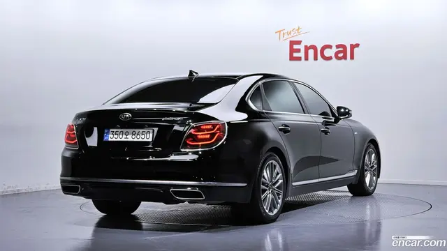 Main__Slider__Photo:K9 Kia 2019.8-1