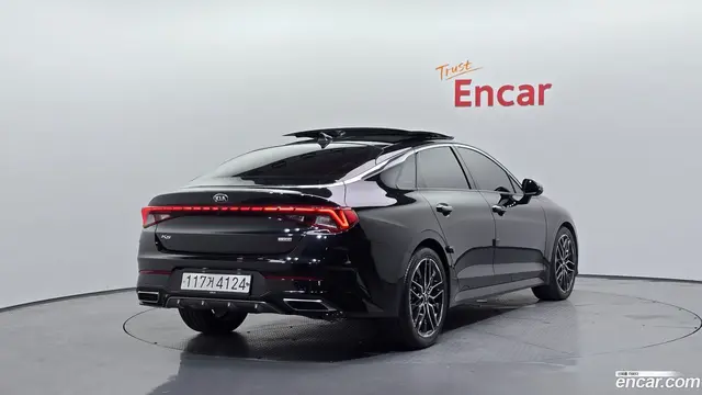Main__Slider__Photo:K5 Kia 2020.10-1