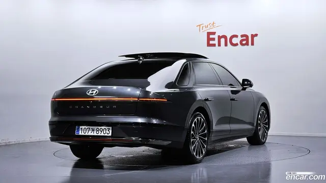 Main__Slider__Photo:Grandeur Hyundai 2024.0-1